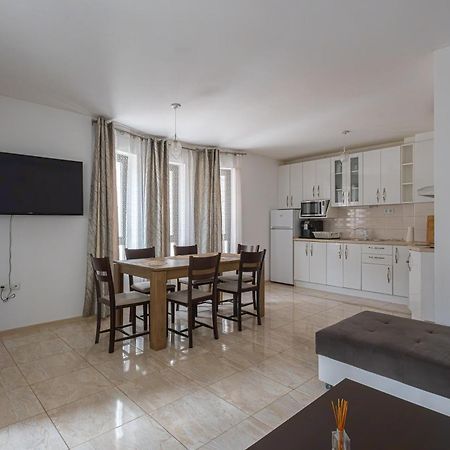 Sea Garden Marina 2 Apartment Várna Kültér fotó