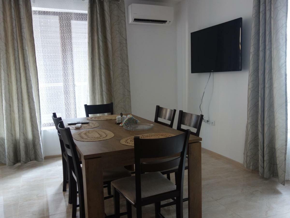 Sea Garden Marina 2 Apartment Várna Kültér fotó